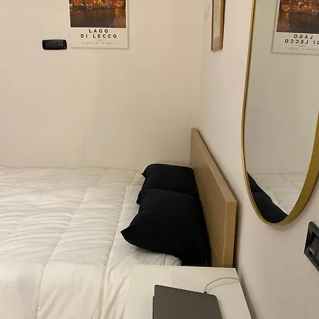 Lake Front Apartments, Lecco Room photo