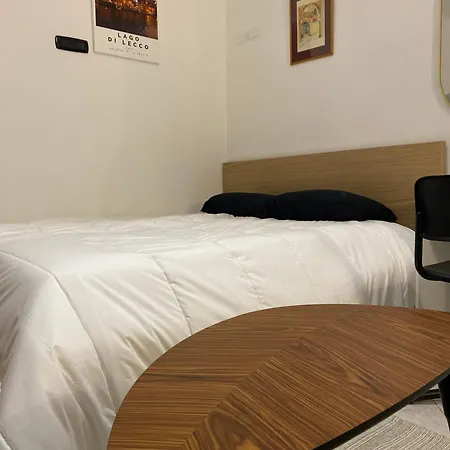 Lake Front Apartments, Lecco Room photo